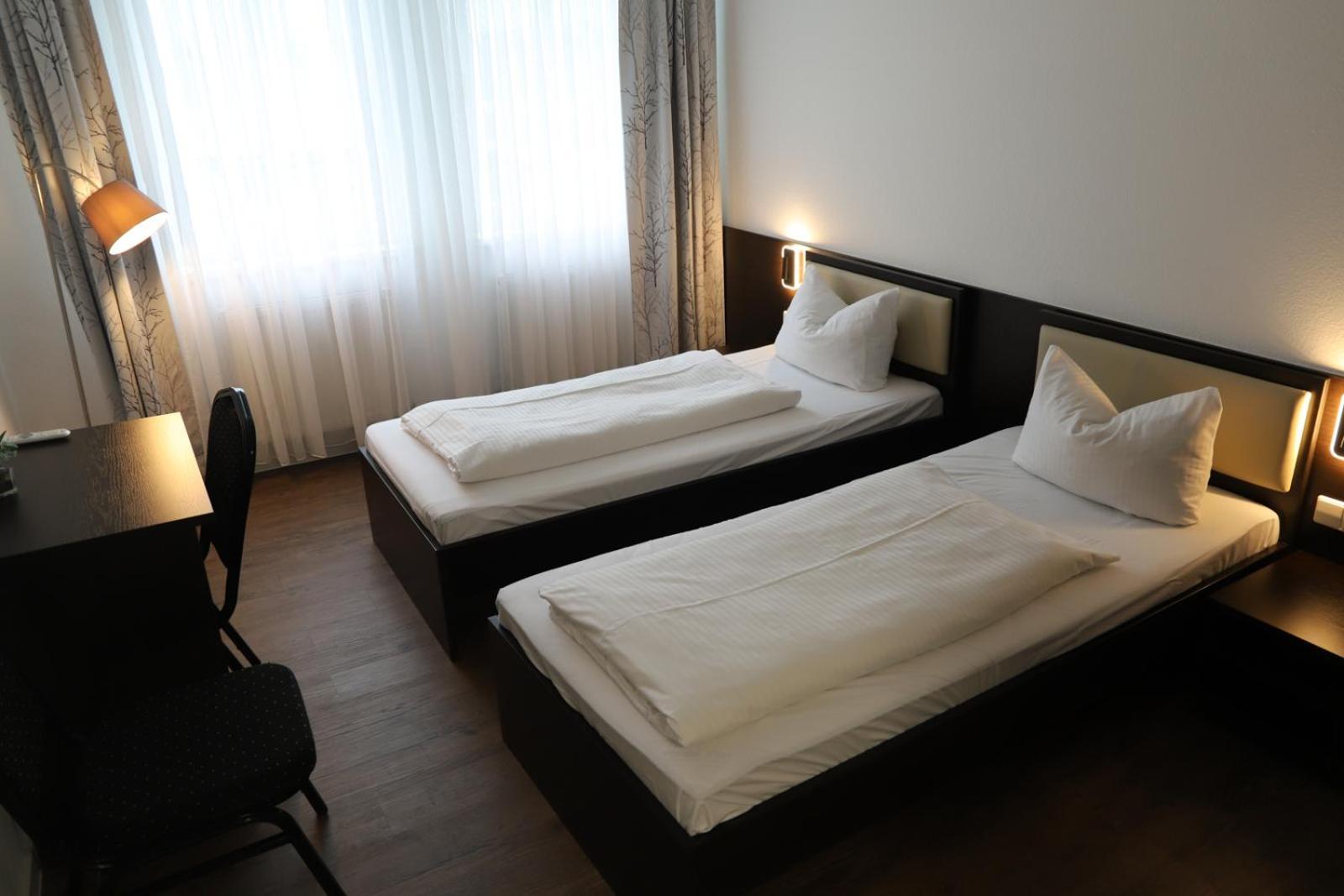 Hotel Am Suedtor Backnang Dış mekan fotoğraf